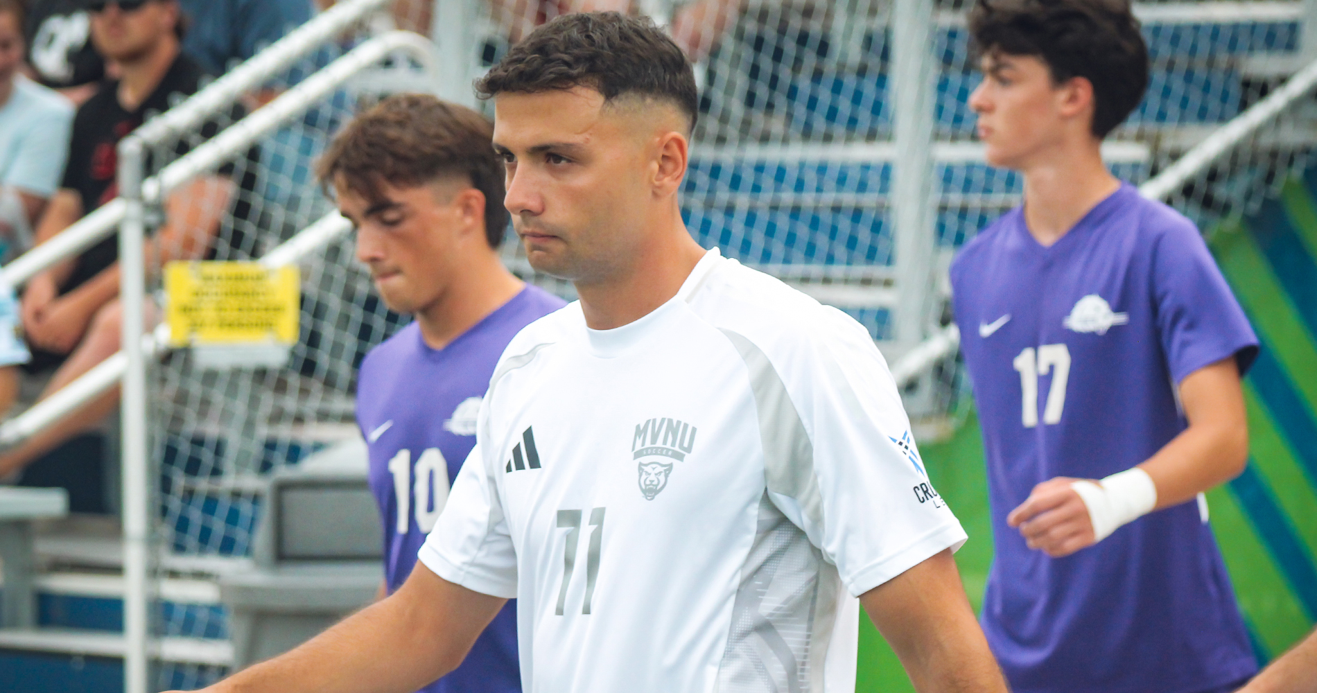 Bello Receives Offensive Player of the Week Honor from Crossroads League