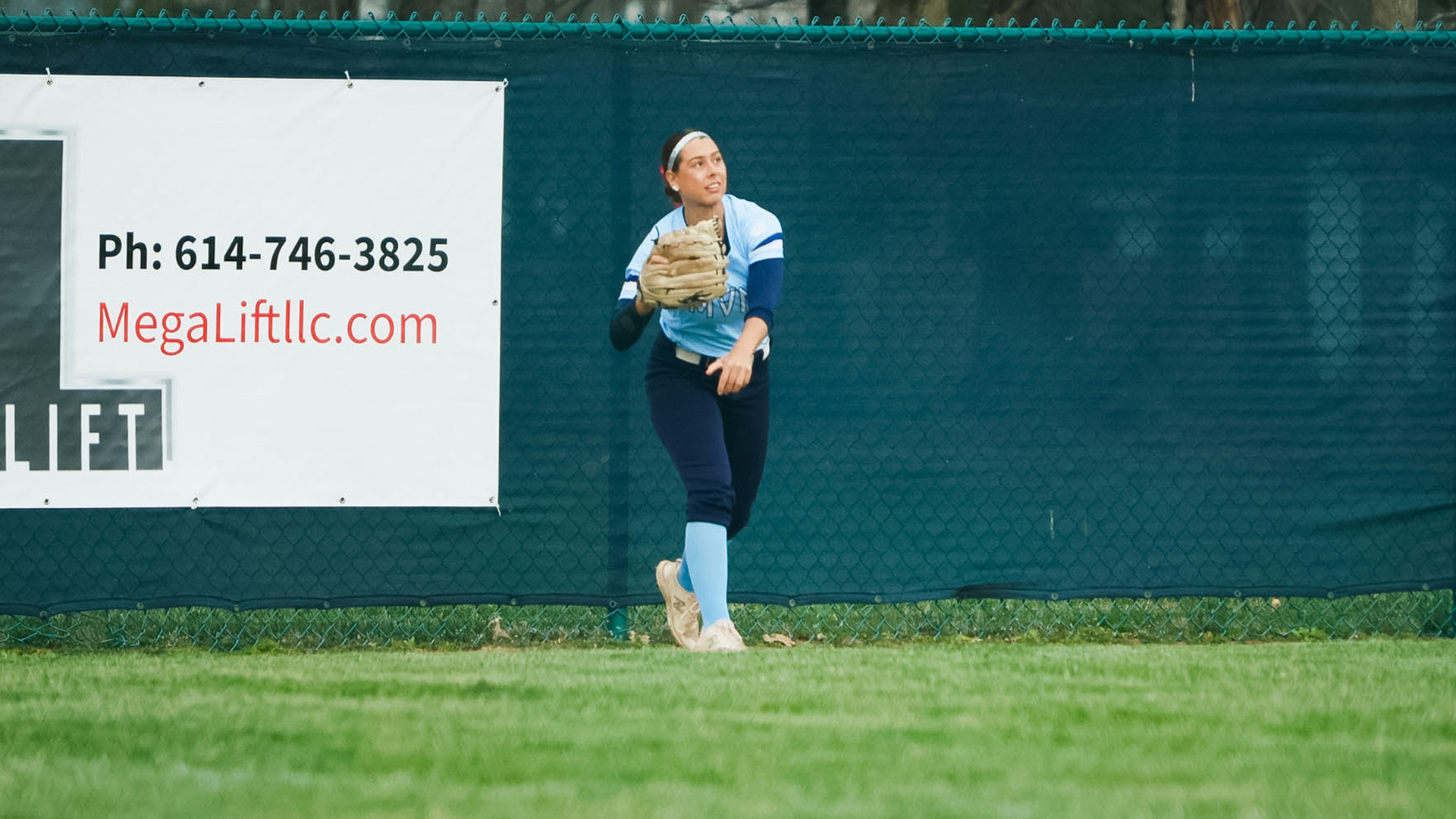 Lady Cougars Take Game Two Over Taylor